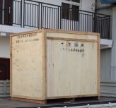 泡沫板填充木箱包裝